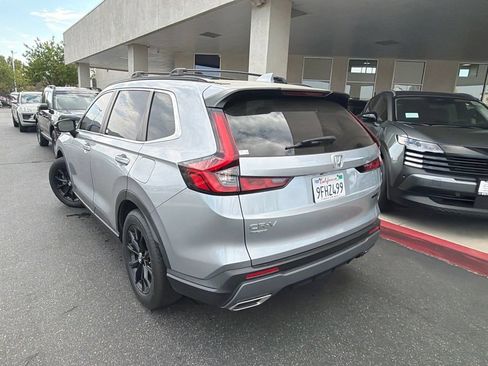 Used 2023 Honda CR-V Sport image 6