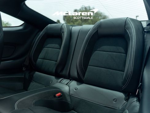 Used 2022 Ford Mustang Shelby GT500 w/ Technology Package RWD image 19