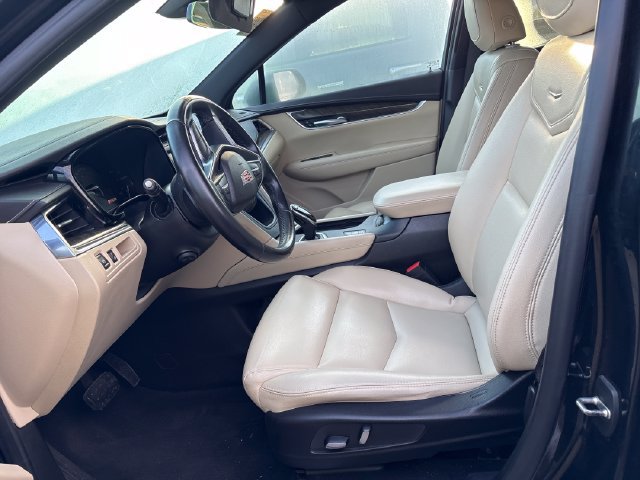Used 2019 Cadillac XT5 AWD image 7