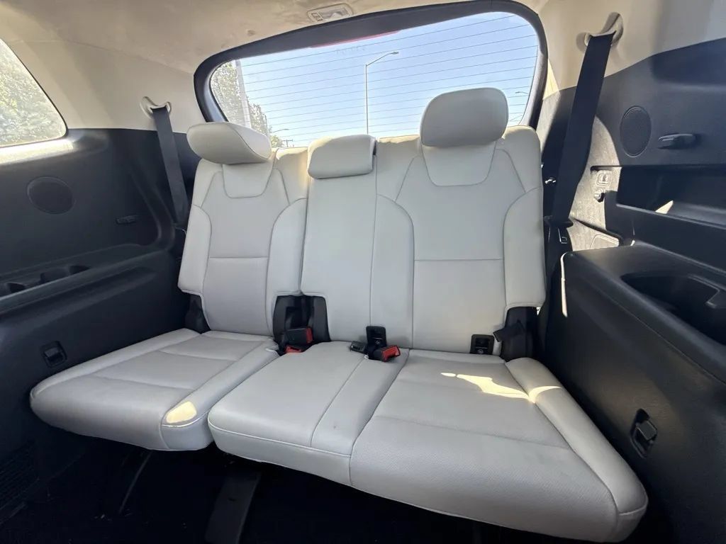 Used 2021 Kia Telluride SX w/ SX Prestige Package AWD/4WD image 10