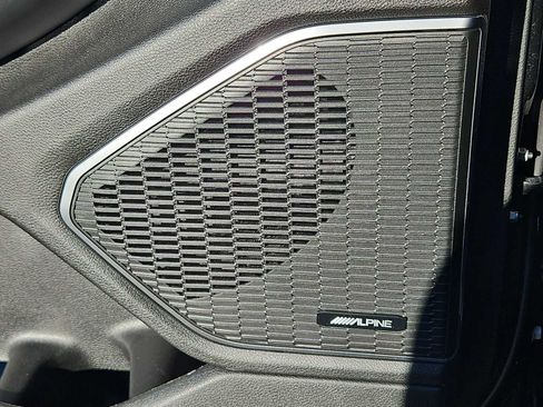 Used 2022 Jeep Grand Cherokee Summit w/ Luxury Tech Group V image 48