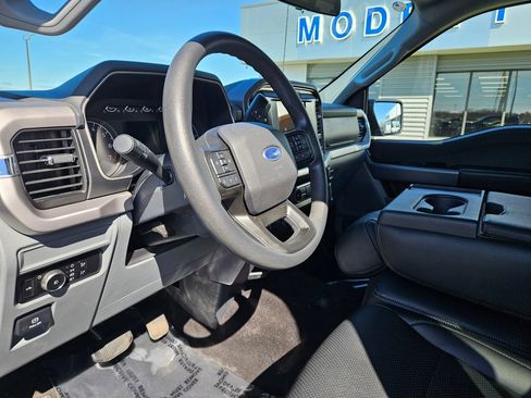 Used 2023 Ford F150 XLT AWD/4WD image 15
