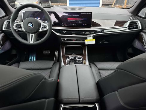 New 2026 BMW X5 M60i w/ Executive Package AWD/4WD image 16