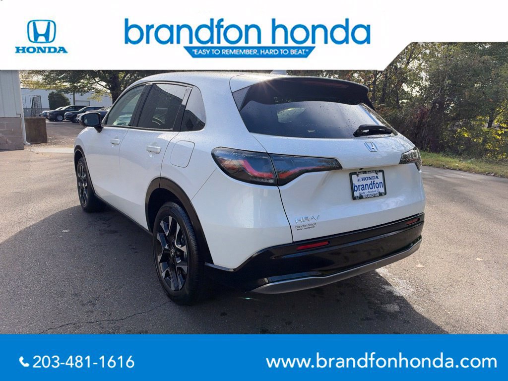 Used 2026 Honda HR-V EX-L image 4
