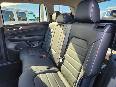 New 2026 Volkswagen Atlas SEL AWD/4WD image 11