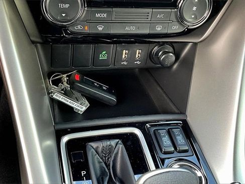 New 2026 Mitsubishi Eclipse Cross LE image 16