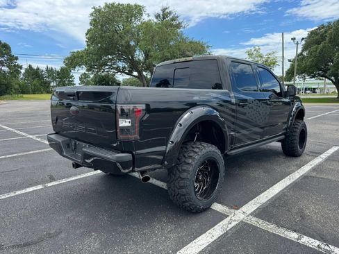 Used 2019 Ford F150 XLT w/ Equipment Group 302A Luxury AWD/4WD image 6