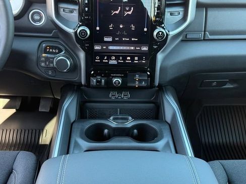 New 2026 RAM 1500 Big Horn AWD/4WD image 21