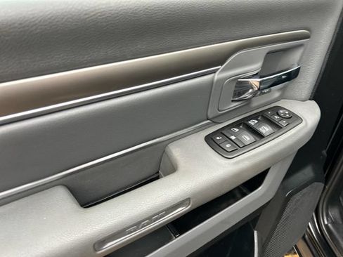 Used 2015 RAM 1500 Big Horn AWD/4WD image 28