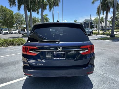 Certified 2024 Honda Odyssey EX-L image 7