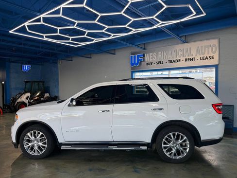 Used 2015 Dodge Durango Citadel w/ Technology Group AWD/4WD image 11