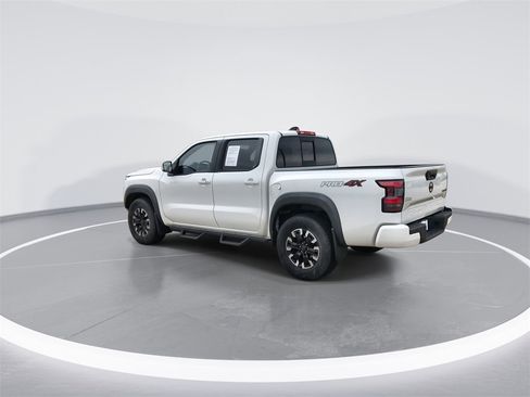 Used 2022 Nissan Frontier PRO-4X w/ Off-Road Protection Package image 6