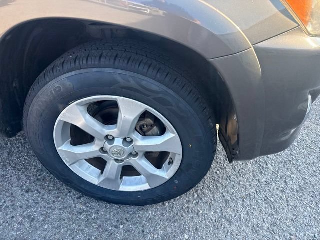 Used 2012 Toyota RAV4 Limited w/ Premium Plus Value Pkg FWD image 7