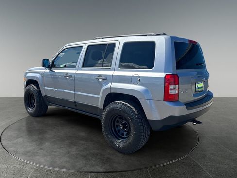 Used 2015 Jeep Patriot Sport w/ Power Value Group AWD/4WD image 7