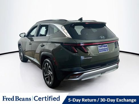 Certified 2025 Hyundai Tucson Limited AWD/4WD image 10