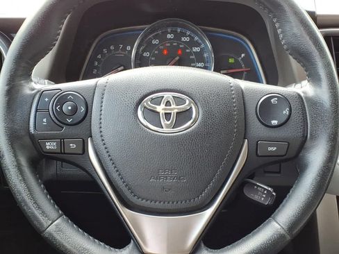 Used 2014 Toyota RAV4 Limited w/ Technology Package FWD image 16