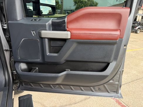 Used 2022 Ford F350 Platinum AWD/4WD image 26