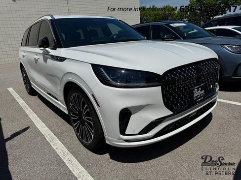 Used 2026 Lincoln Aviator Black Label w/ Dynamic Handling Package AWD/4WD image 1