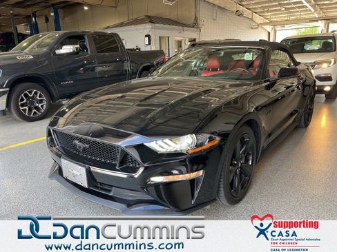 Used 2021 Ford Mustang GT Premium RWD image 1
