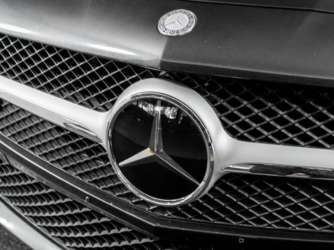 Used 2016 Mercedes-Benz SL 550 SL 550 image 25