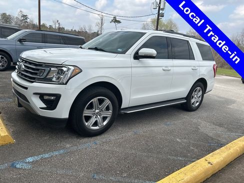 Used 2021 Ford Expedition XLT image 1