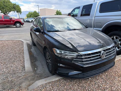 Used 2021 Volkswagen Jetta S FWD image 3