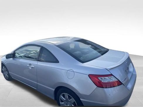 Used 2011 Honda Civic LX image 10