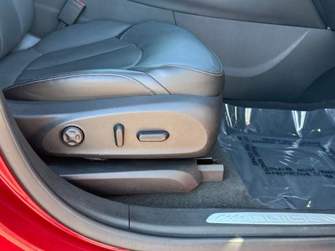 Used 2017 Buick Envision Essence image 12