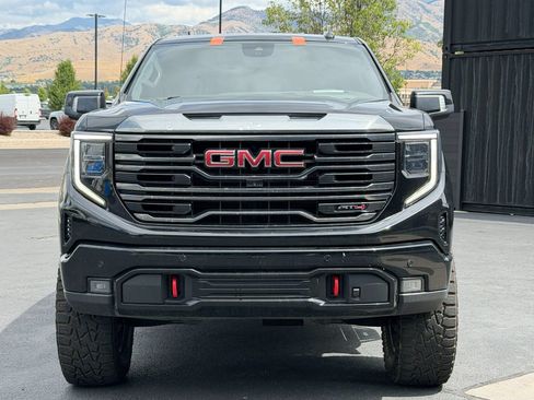 Used 2023 GMC Sierra 1500 AT4 w/ Technology Package AWD/4WD image 2