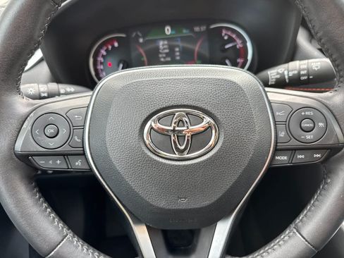 Used 2022 Toyota RAV4 Adventure w/ Convenience Package AWD/4WD image 24