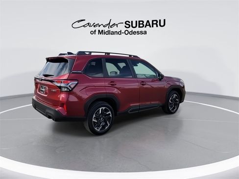 Used 2025 Subaru Forester Limited image 8