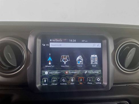 Used 2021 Jeep Wrangler Unlimited Sport image 13