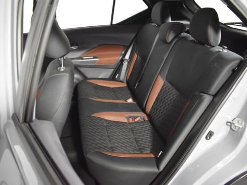 Used 2021 Nissan Kicks SR w/ Interior Electronics Package FWD image 26