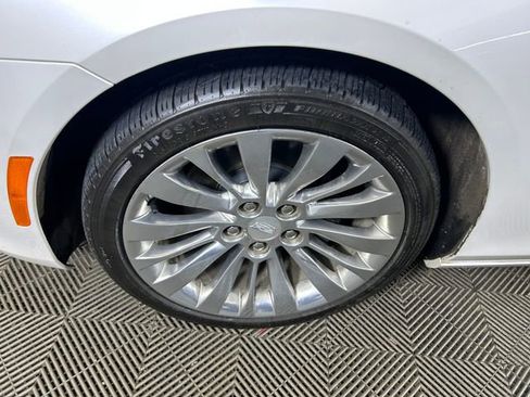 Used 2017 Cadillac CTS Luxury image 11