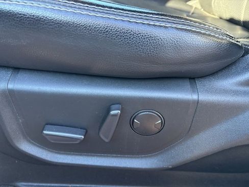 Used 2021 Ford F250 Lariat w/ Chrome Package image 20