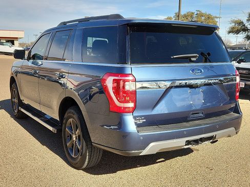 Used 2020 Ford Expedition XLT w/ Equipment Group 202A image 3