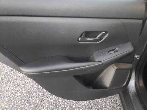 Used 2024 Nissan Sentra S image 25