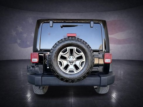Used 2013 Jeep Wrangler Unlimited Rubicon w/ Connectivity Group image 13