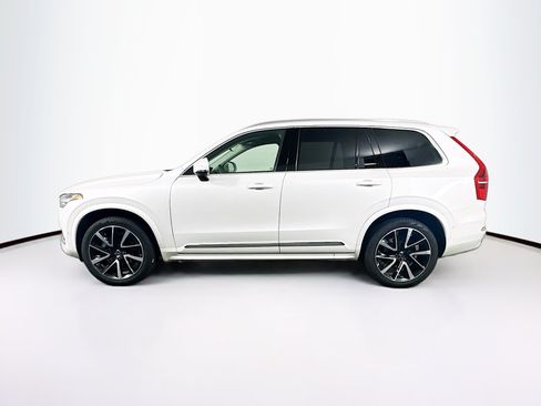 Used 2024 Volvo XC90 B5 Plus AWD/4WD image 4