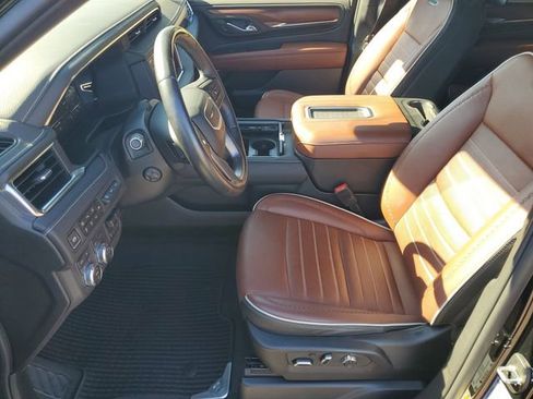 Used 2024 GMC Yukon Denali Ultimate image 5