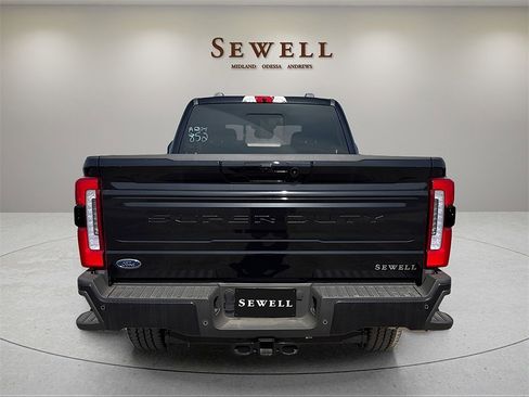 New 2025 Ford F350 Platinum w/ FX4 Off-Road Package image 4