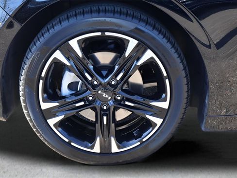 Used 2023 Kia K5 GT-Line w/ GT-Line Premium Package image 9