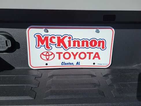 New 2025 Toyota Tundra SR5 w/ SR5 Convenience Package image 31