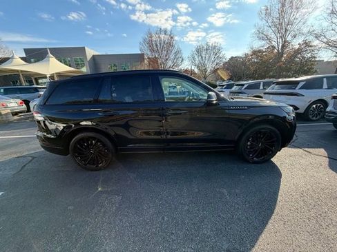 New 2026 Lincoln Aviator Reserve w/ Jet Appearance Package image 6