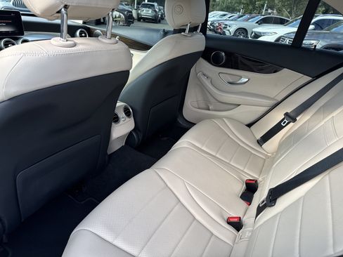 Used 2016 Mercedes-Benz C 300 Sedan image 13