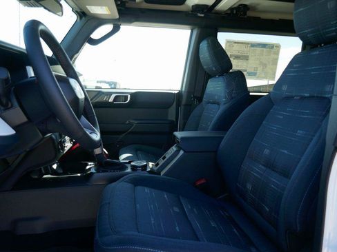New 2026 Ford Bronco Heritage Edition AWD/4WD image 14