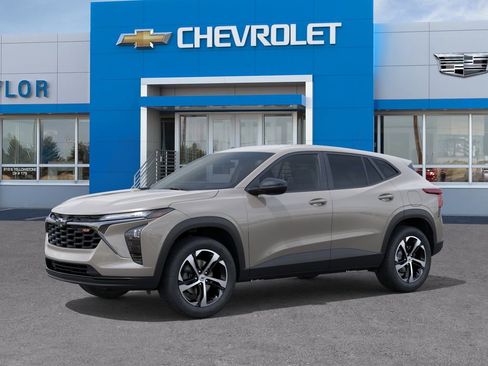New 2026 Chevrolet Trax RS FWD image 2