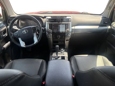 Used 2022 Toyota 4Runner SR5 Premium AWD/4WD image 12
