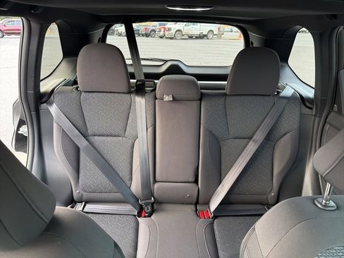 Used 2025 Subaru Forester Premium w/ Convenience Package #2 image 24