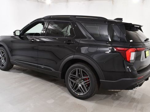 New 2026 Ford Explorer ST w/ Sun And Sound Package AWD/4WD image 15